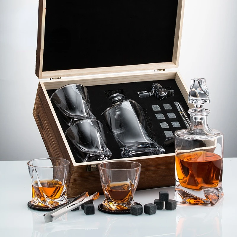 Whiskey Stone Set - Erkekler İçin Viski Sürahisi ve Taşlar