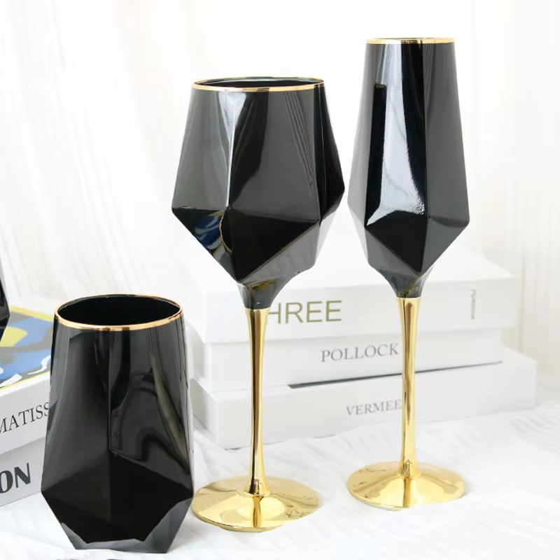 Saf Siyah Kristal Altın Kenar  - Wine Beer Champagne incelemesi ve fiyatı